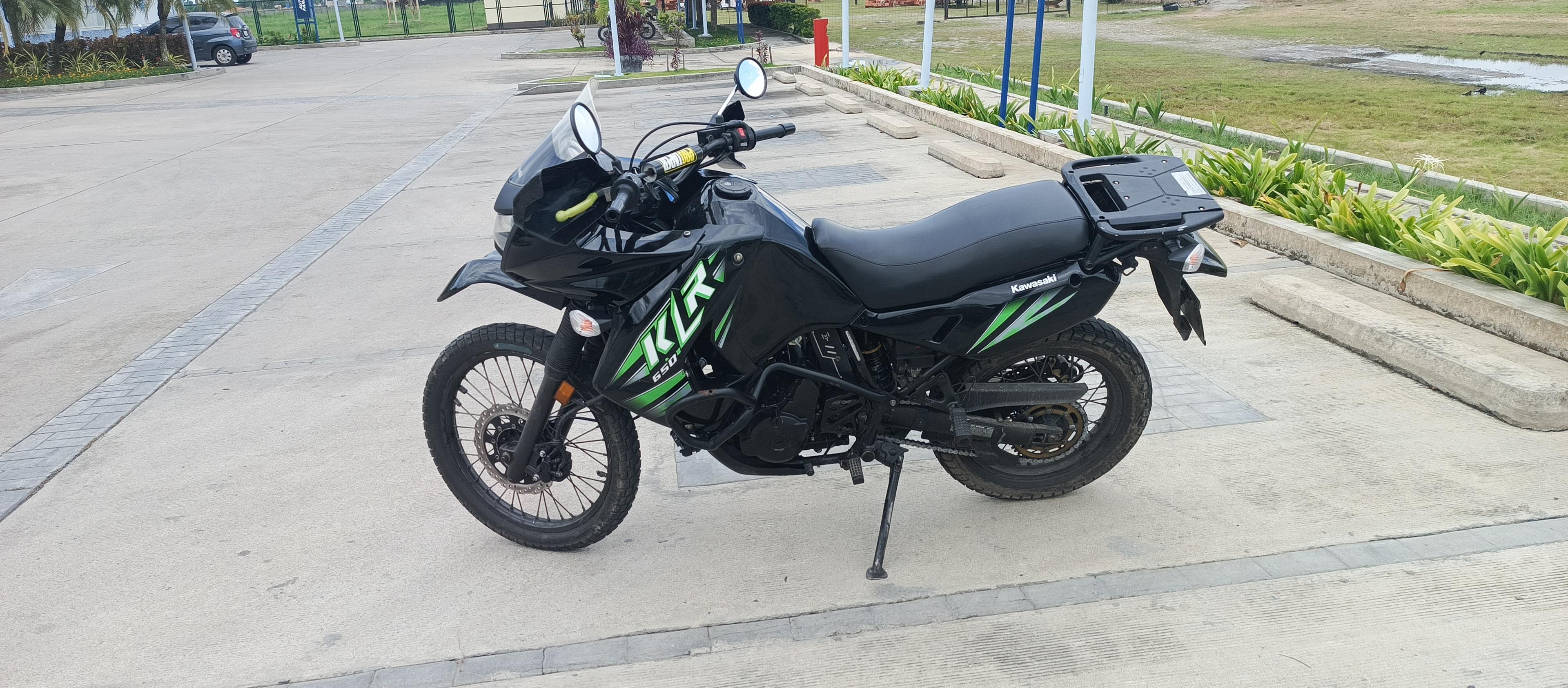 Kawasaki KLR 650 2013 - vista 5